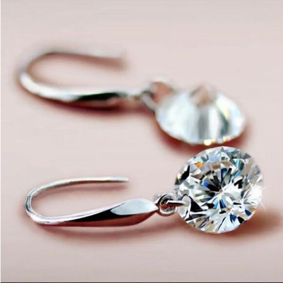 #28 1 Carat Sterling Silver Drop Earrings - Picture 4 of 8
